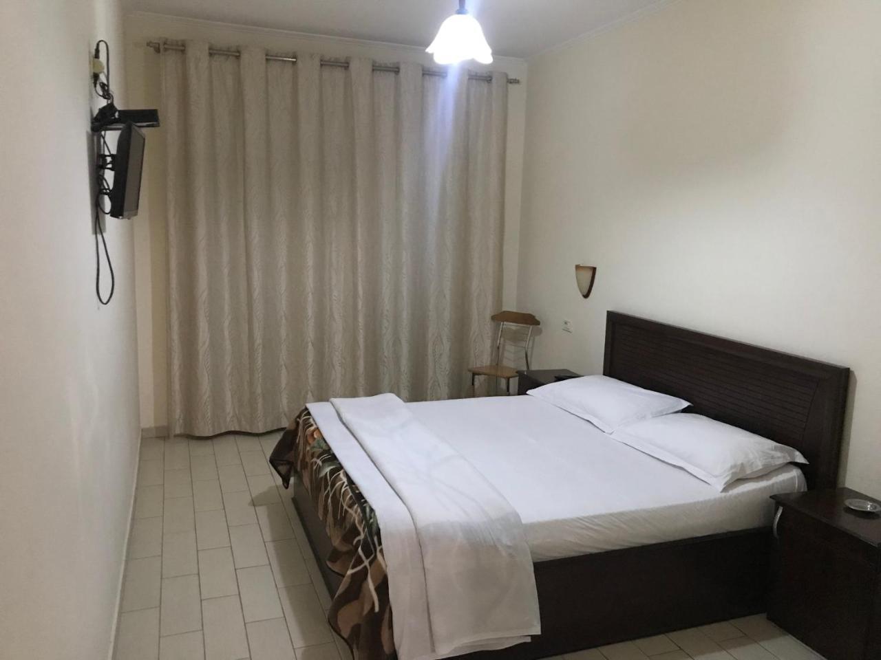 Hotel Belvedere Pogradec Exterior photo